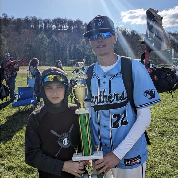 Mendingheart55 -Live - Mens madness 💚 - Picture 4 of 9